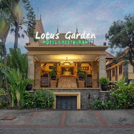 Lotus Garden Hotel Kediri  Exterior foto