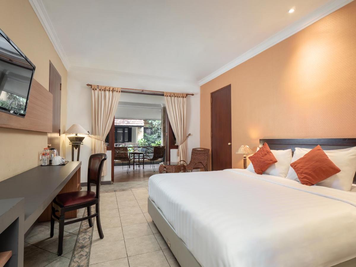 Lotus Garden Hotel Kediri  Exterior foto