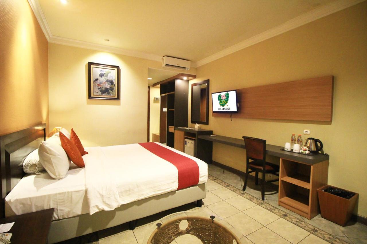 Lotus Garden Hotel Kediri  Exterior foto