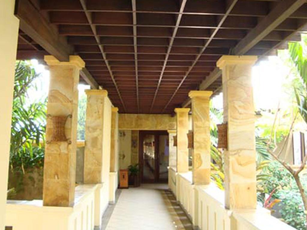 Lotus Garden Hotel Kediri  Exterior foto